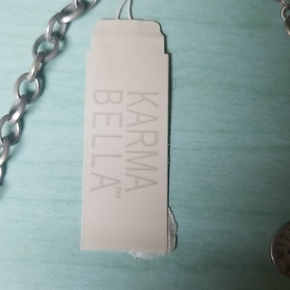 KARMA BELLA STUNNING SILVERTONE & GLASS COIN, DISK, AND BEAD CHARMS NECKLACE 3 - Picture 2 of 3